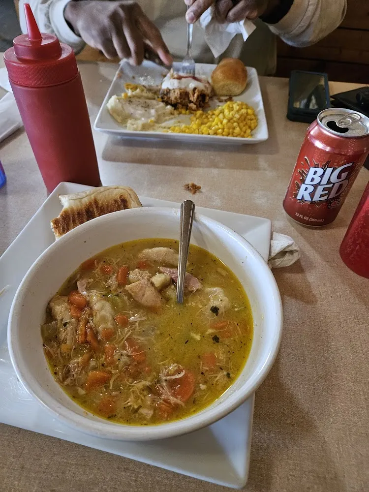 Chicken and Dumplins