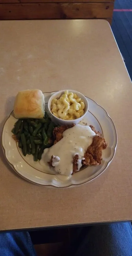 Chicken Fried Chicken Green Beans White Mac and Cheese